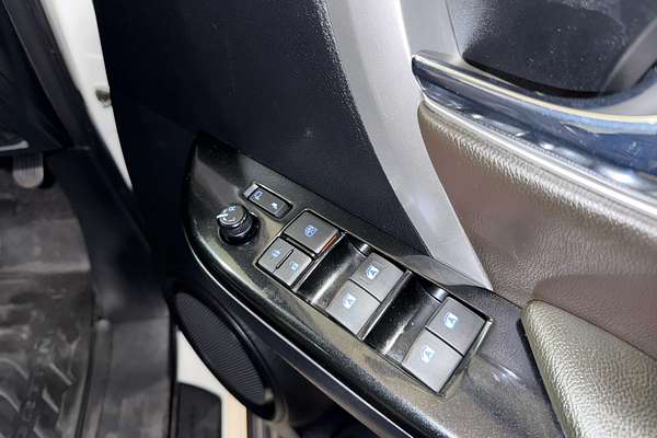 2016 Toyota Fortuner Crusade GUN156R