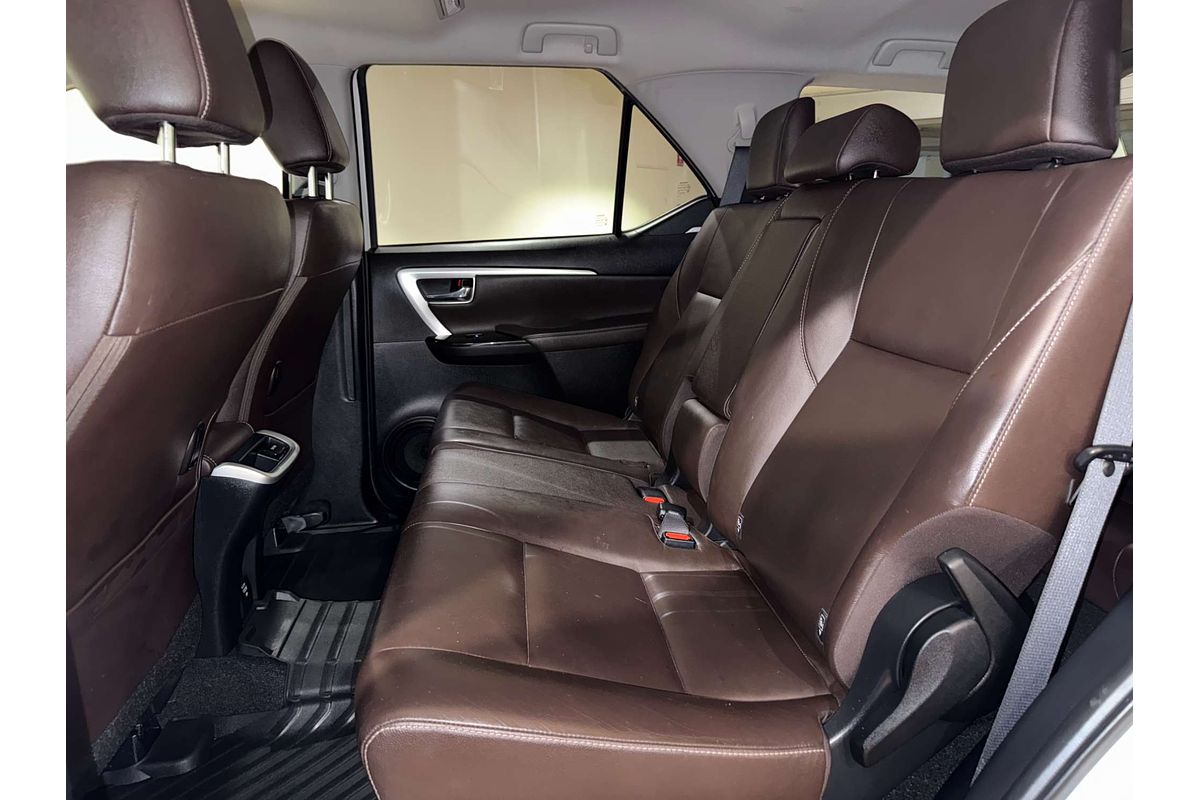 2016 Toyota Fortuner Crusade GUN156R