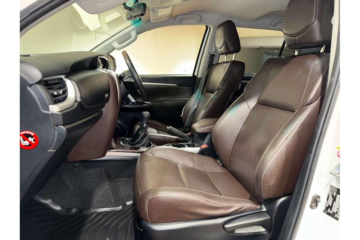 2016 Toyota Fortuner Crusade GUN156R