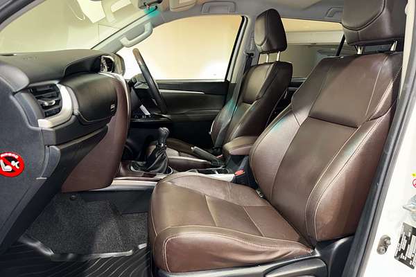 2016 Toyota Fortuner Crusade GUN156R