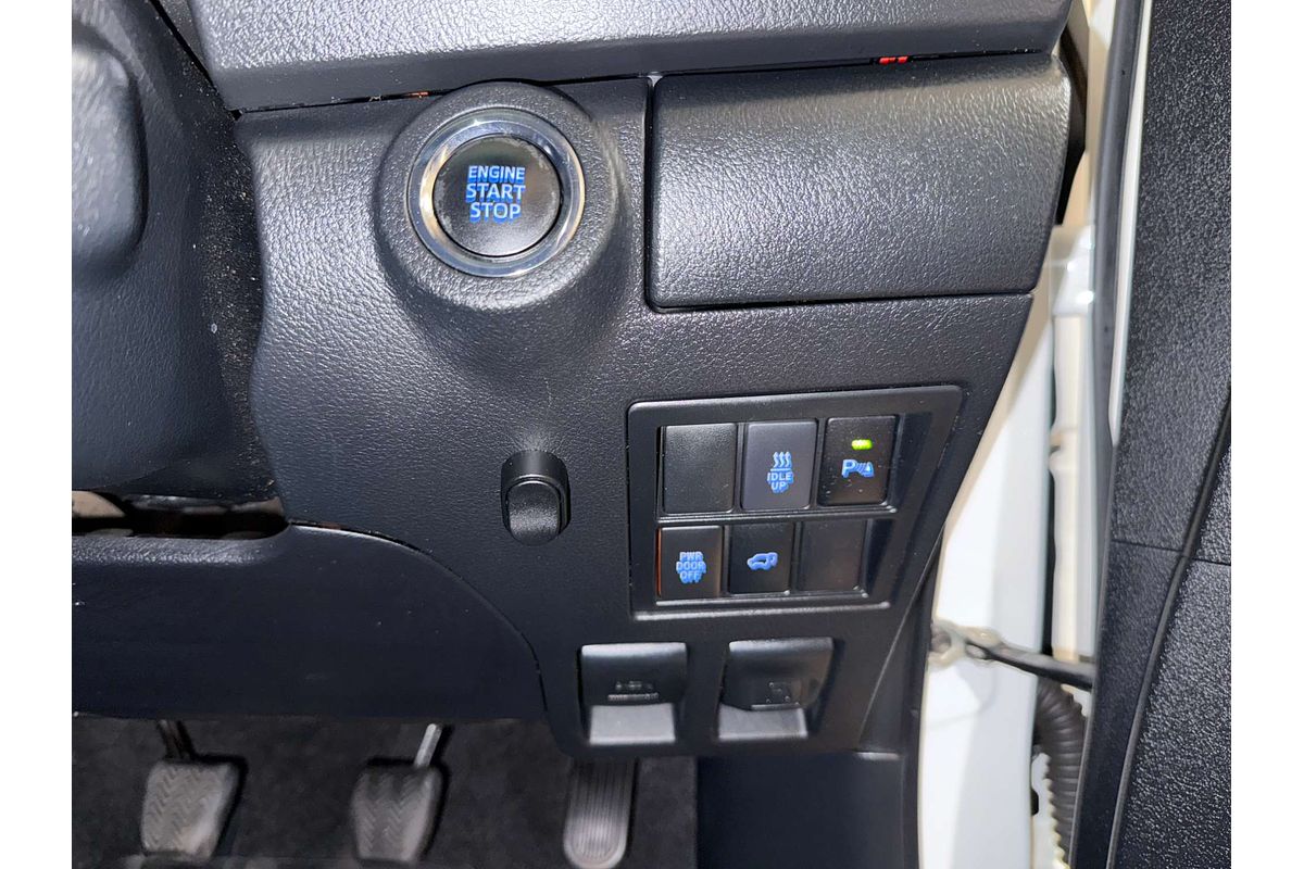2016 Toyota Fortuner Crusade GUN156R