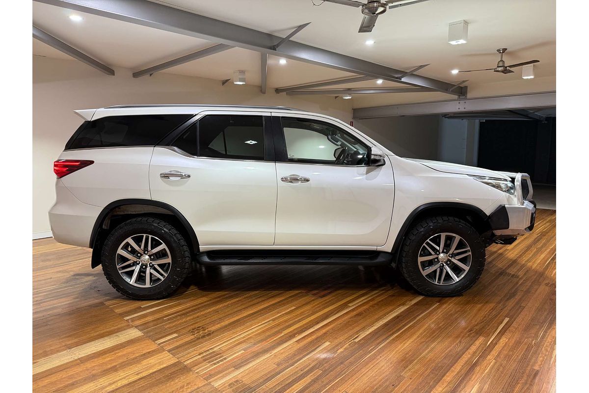 2016 Toyota Fortuner Crusade GUN156R