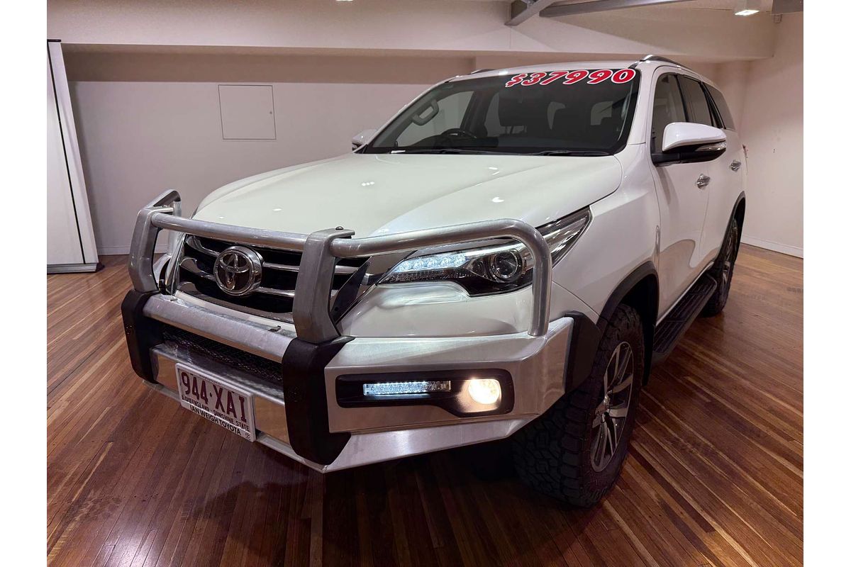 2016 Toyota Fortuner Crusade GUN156R