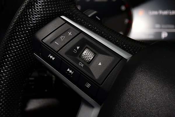 2022 Mitsubishi Outlander LS ZM