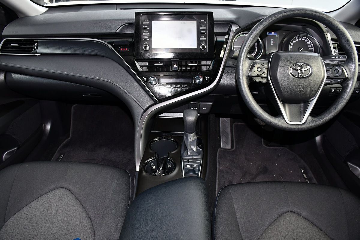 2024 Toyota Camry Ascent AXVH70R