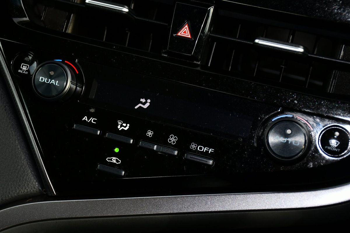 2024 Toyota Camry Ascent AXVH70R