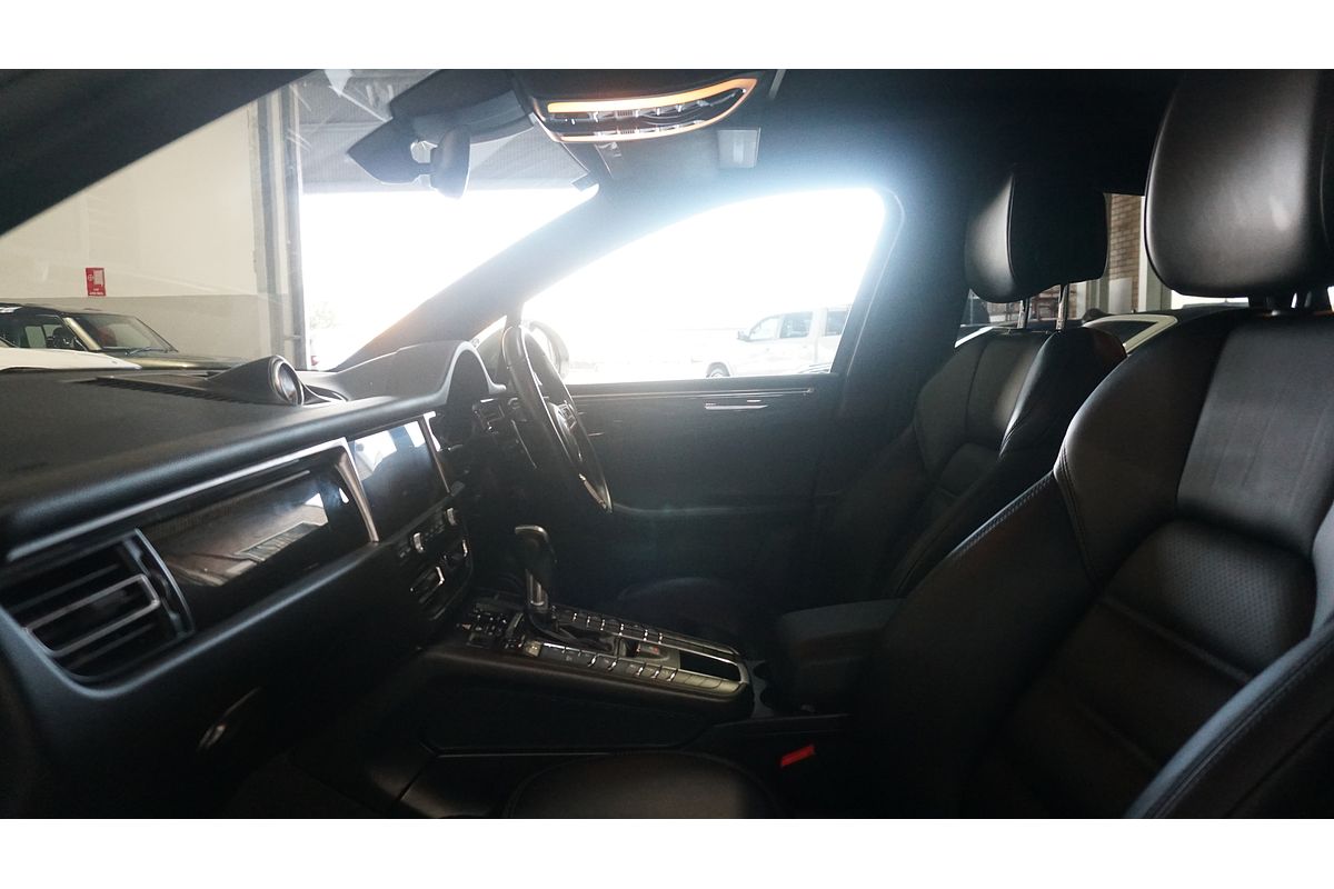 2019 Porsche Macan S 95B