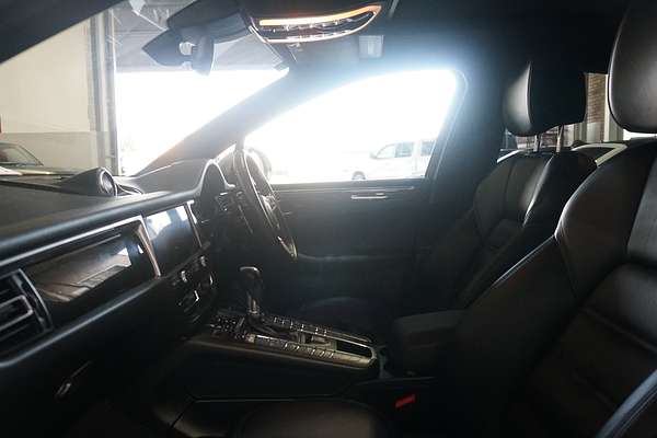 2019 Porsche Macan S 95B