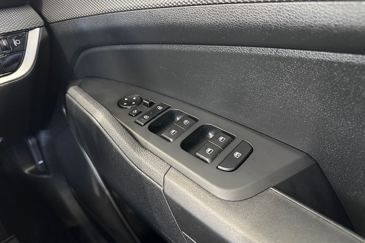 2024 Kia Sportage S NQ5