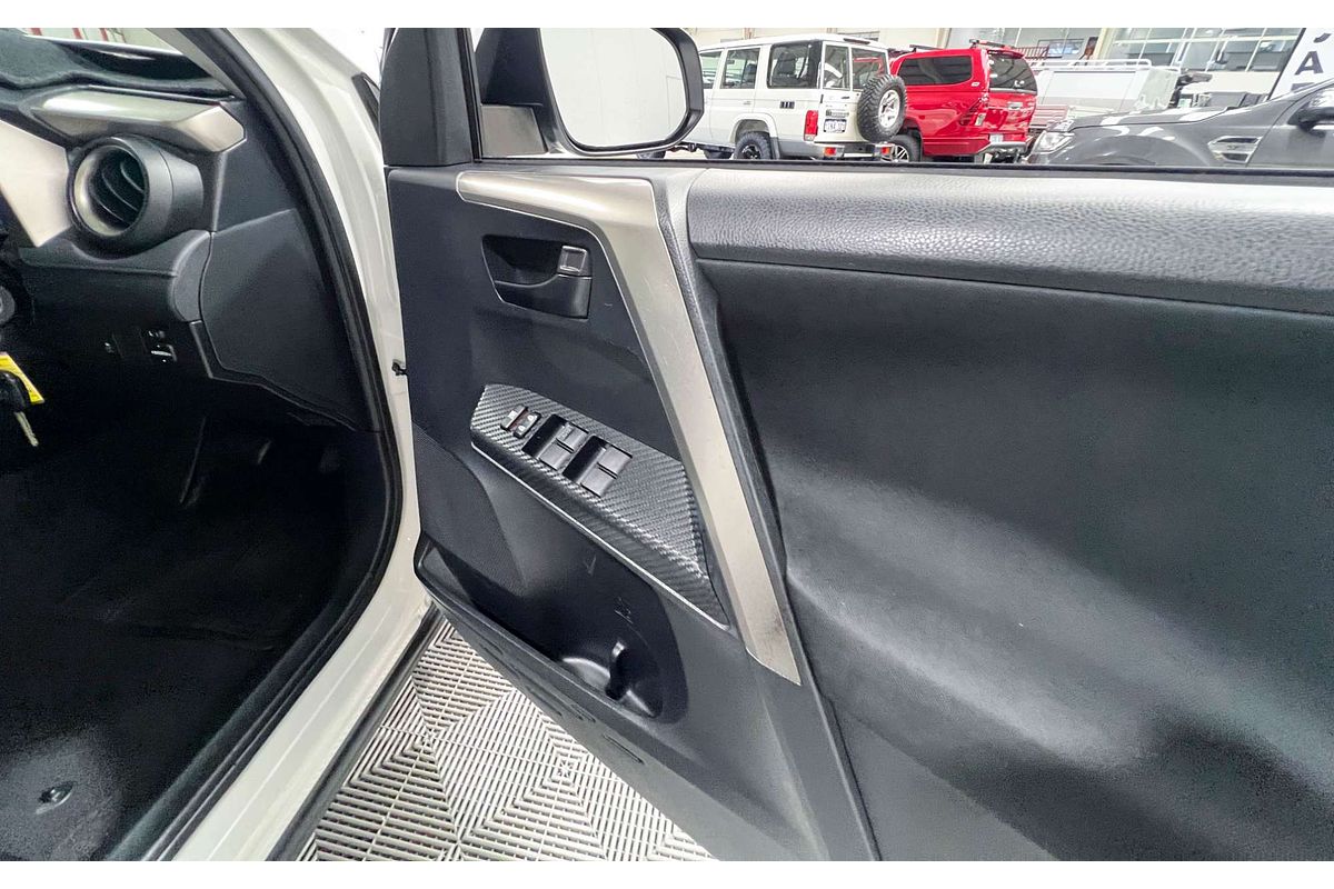 2015 Toyota RAV4 GX ZSA42R