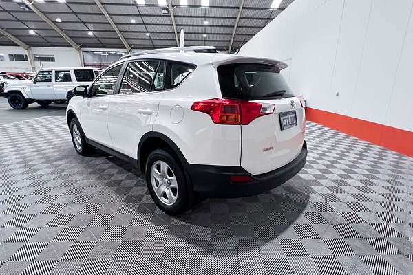 2015 Toyota RAV4 GX ZSA42R