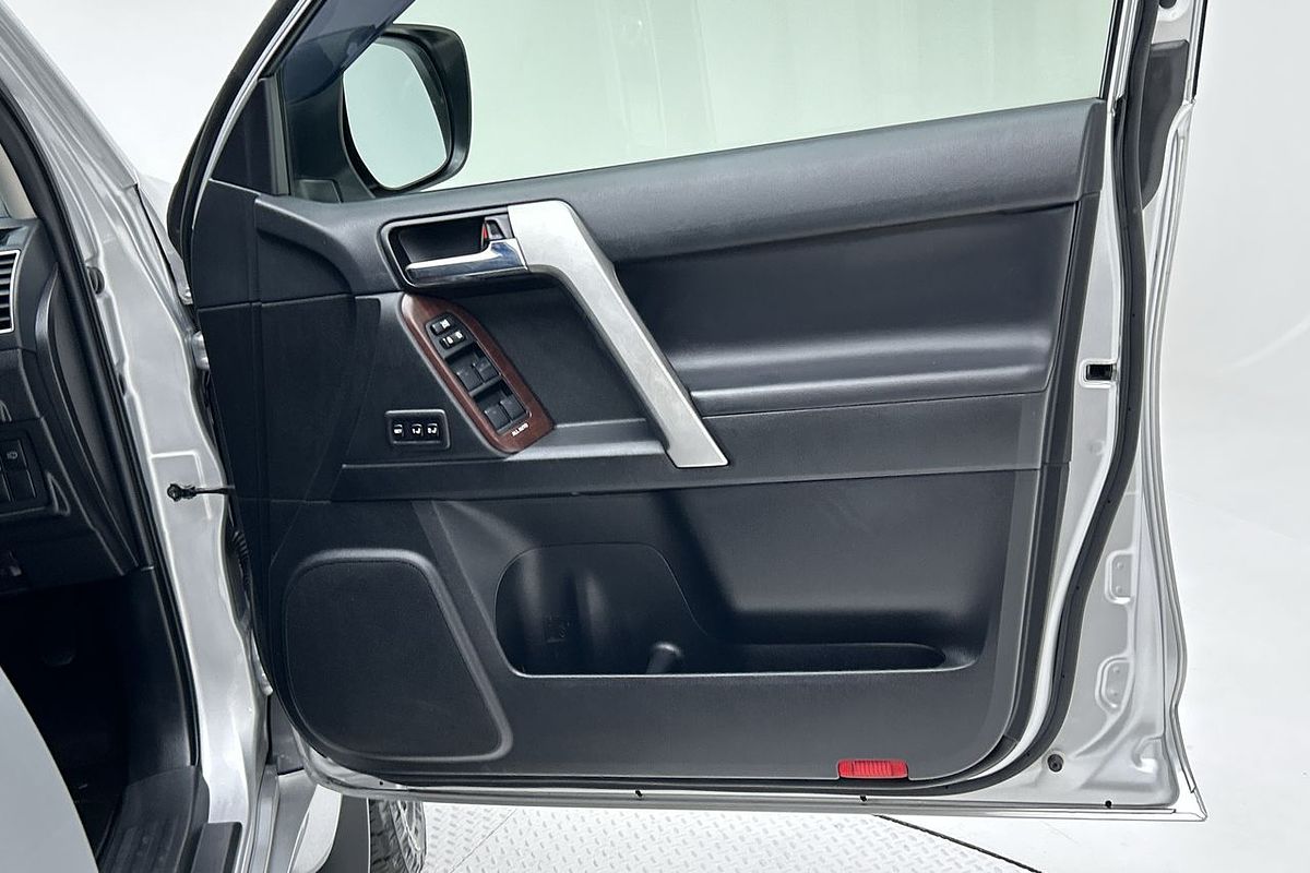 2016 Toyota Landcruiser Prado Kakadu GDJ150R