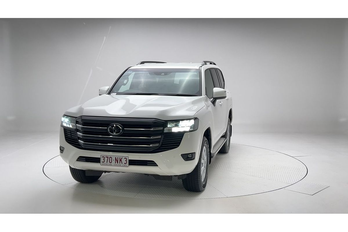 2023 Toyota Landcruiser GXL FJA300R