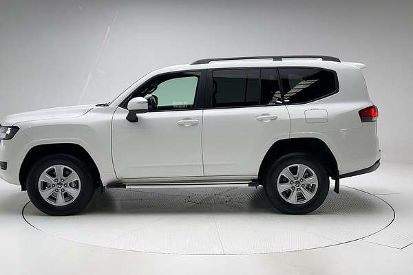 2023 Toyota Landcruiser GXL FJA300R