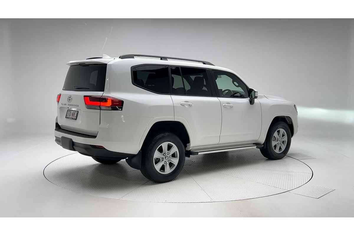 2023 Toyota Landcruiser GXL FJA300R