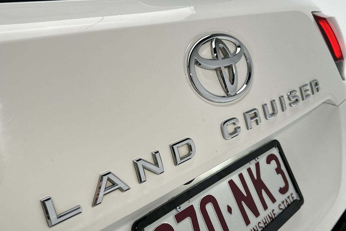2023 Toyota Landcruiser GXL FJA300R