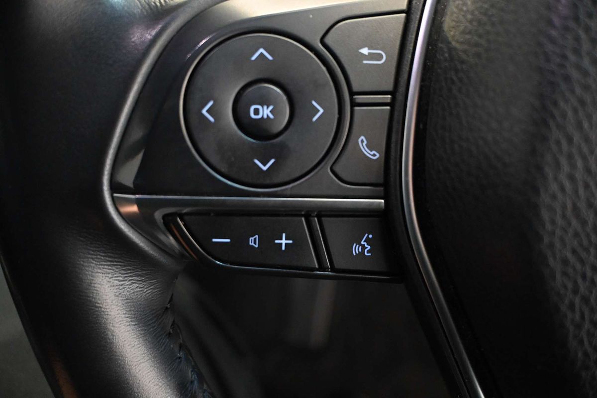 2018 Toyota Camry SL AXVH71R