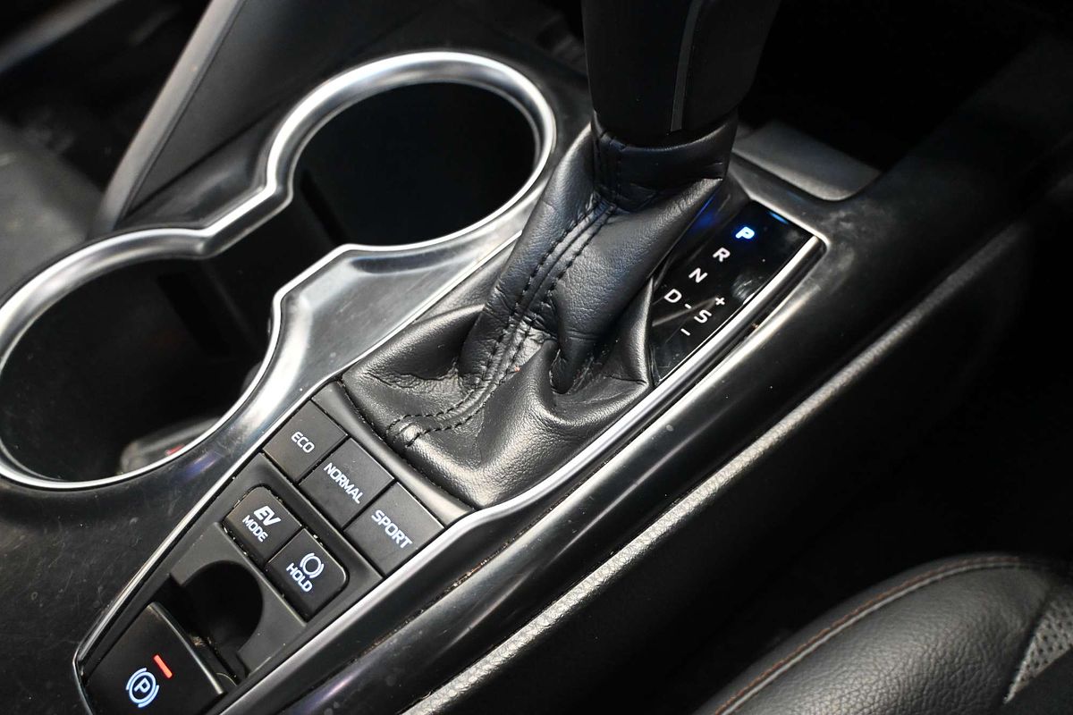 2018 Toyota Camry SL AXVH71R