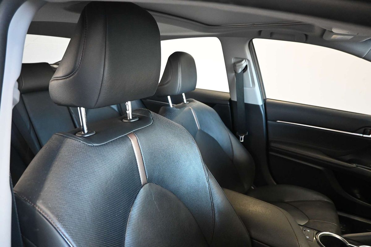 2018 Toyota Camry SL AXVH71R