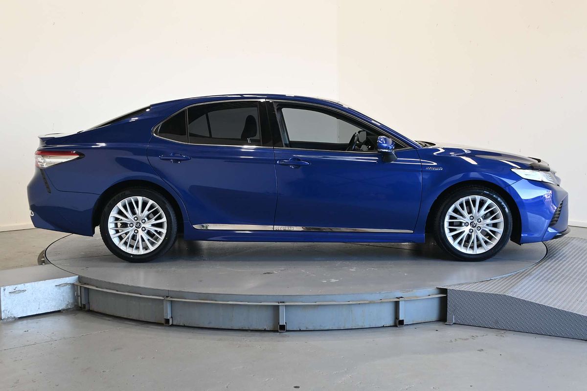 2018 Toyota Camry SL AXVH71R