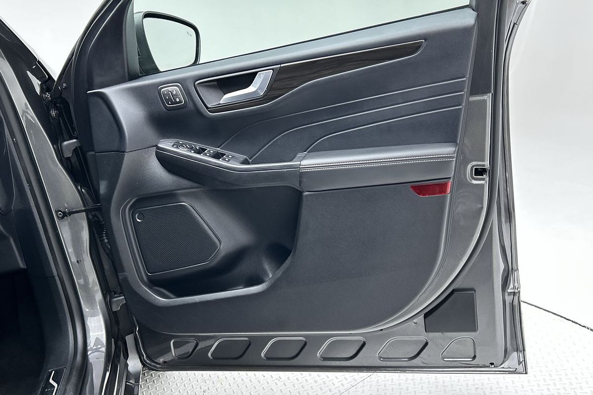 2022 Ford Escape Vignale ZH