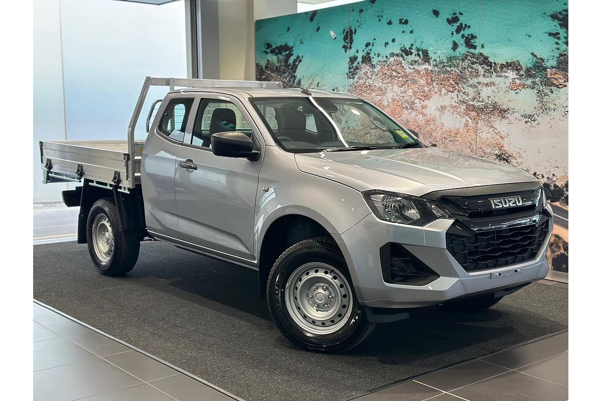 2025 Isuzu D-MAX SX 4X4