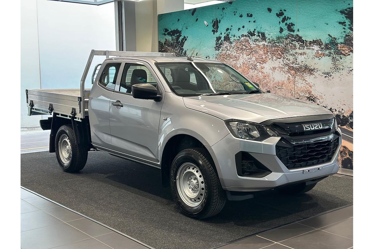 2025 Isuzu D-MAX SX 4X4