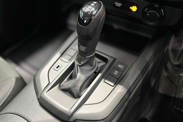 2025 Isuzu D-MAX SX 4X4