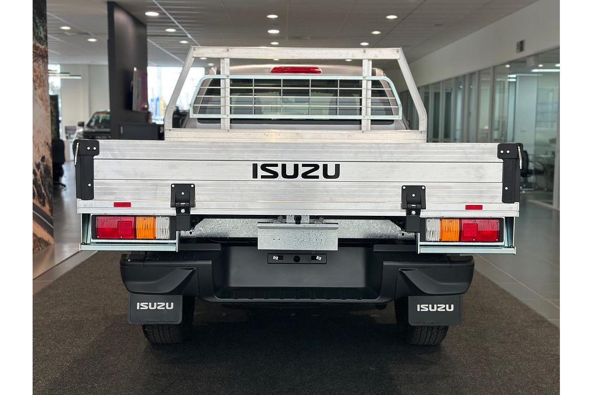 2025 Isuzu D-MAX SX 4X4