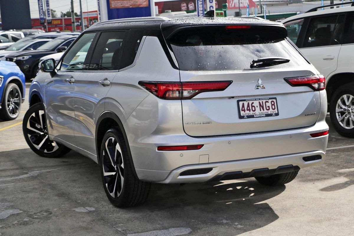 2024 Mitsubishi Outlander Exceed Tourer ZM