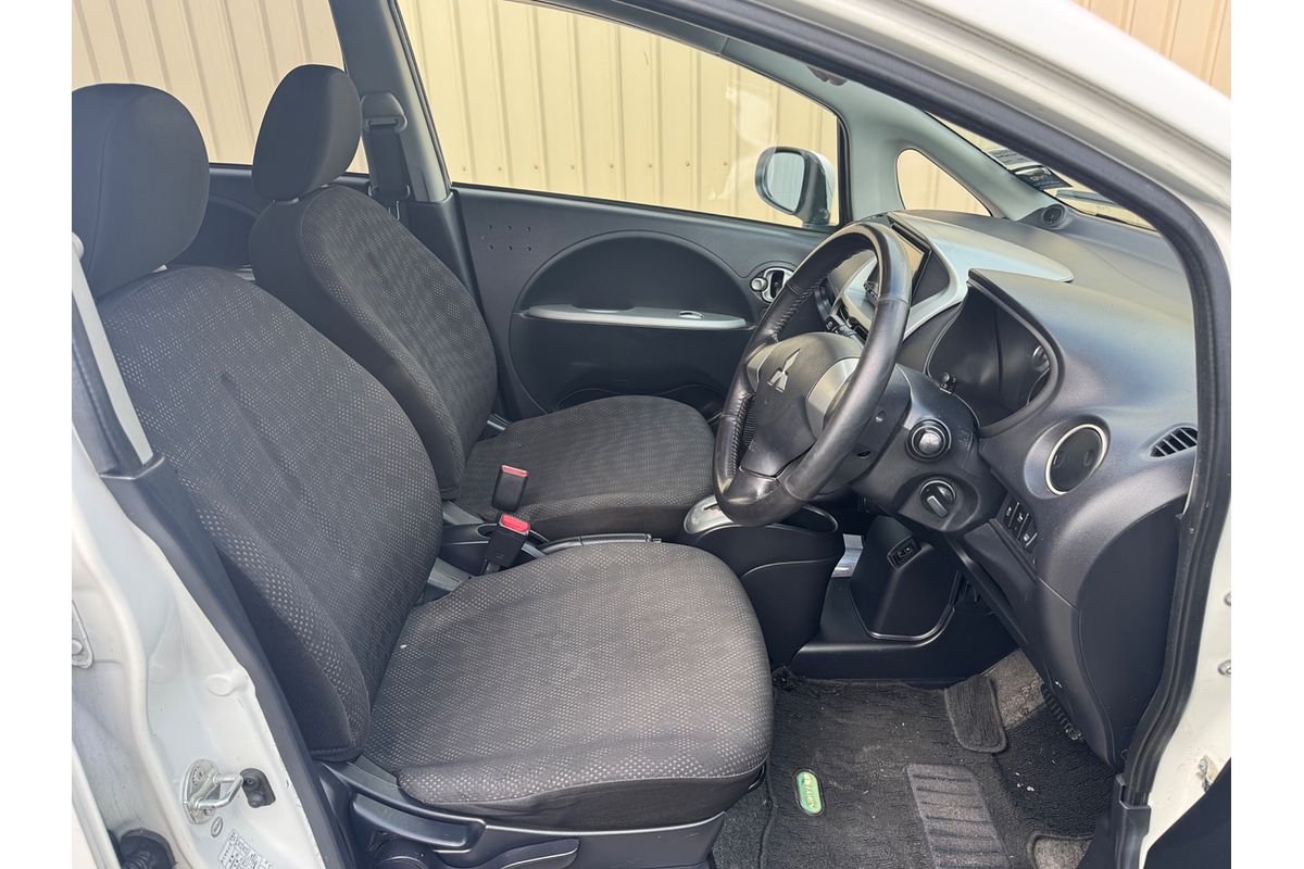 2013 Mitsubishi I-MIEV