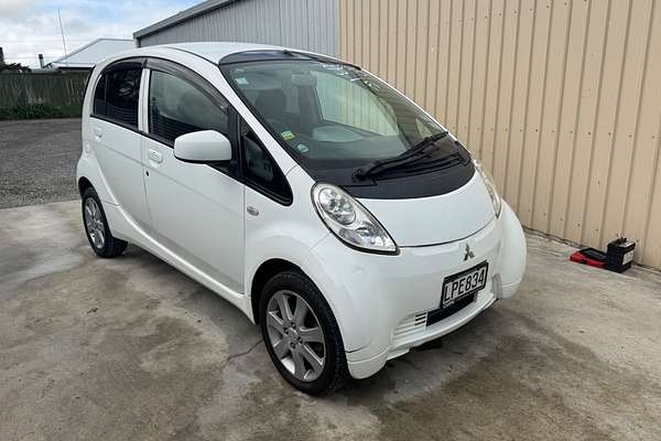 2013 Mitsubishi I-MIEV