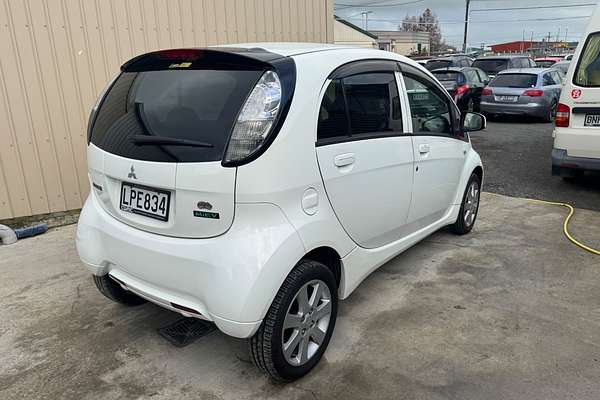 2013 Mitsubishi I-MIEV