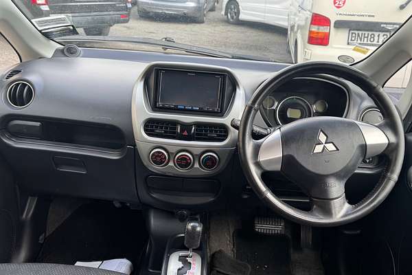 2013 Mitsubishi I-MIEV