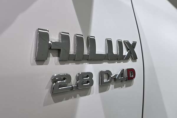 2022 Toyota Hilux Hilux 4x4 SR5 2.8L T Diesel Automatic Double Cab GUN126R 4X4