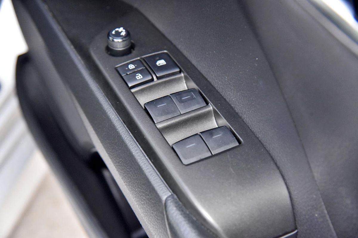2022 Toyota Camry Ascent AXVA70R