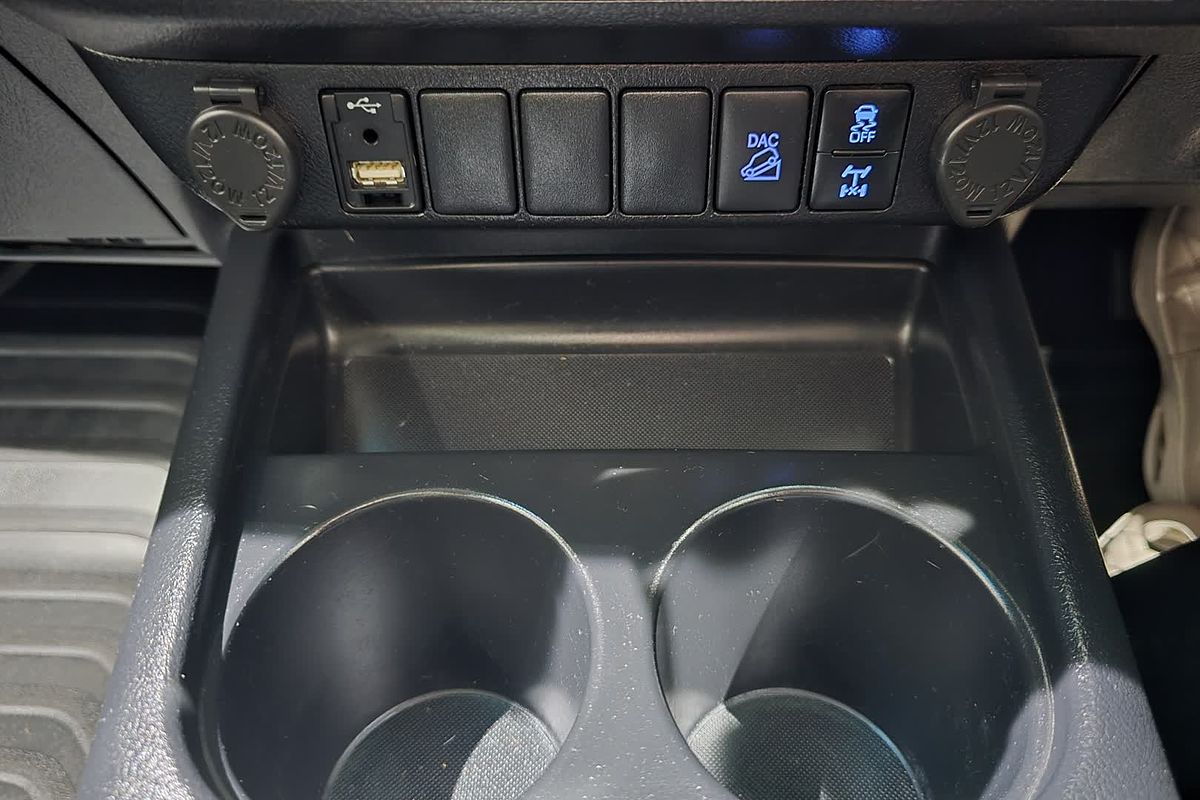 2022 Toyota Hilux Hilux 4x4 SR5 2.8L T Diesel Automatic Double Cab GUN126R 4X4