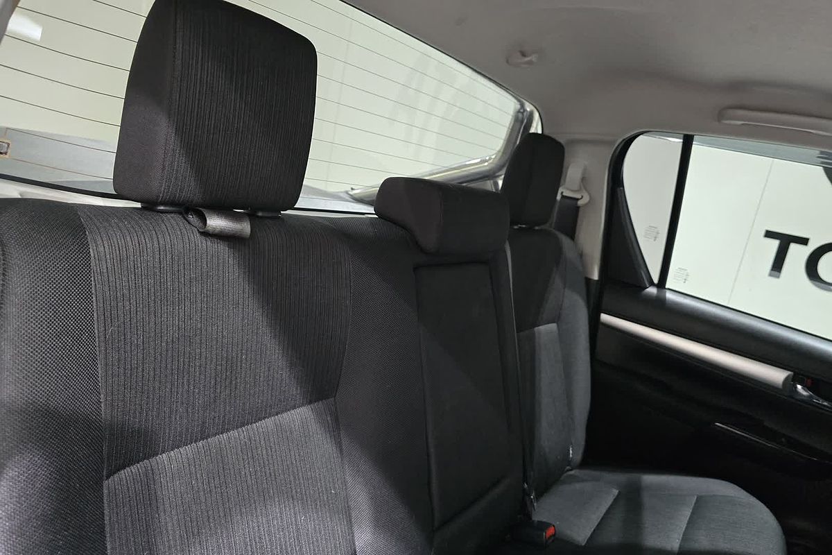 2022 Toyota Hilux Hilux 4x4 SR5 2.8L T Diesel Automatic Double Cab GUN126R 4X4