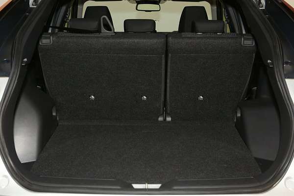 2024 Mitsubishi Eclipse Cross LS YB