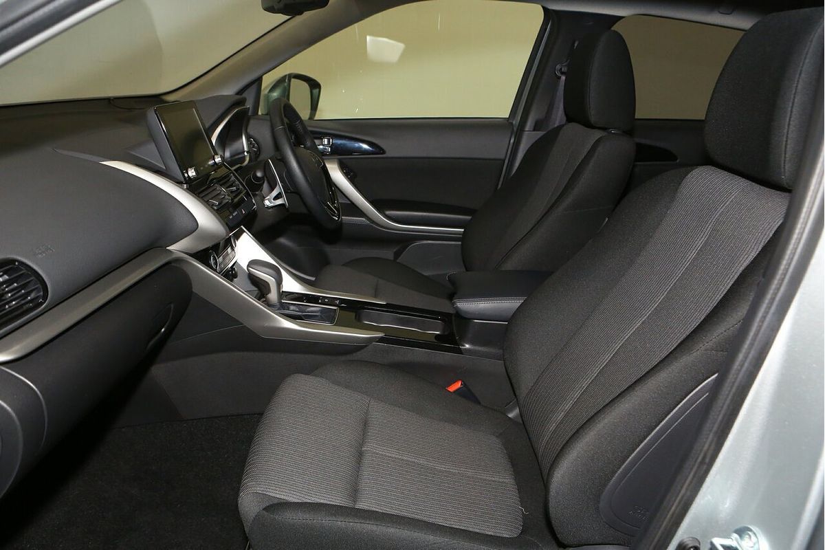 2024 Mitsubishi Eclipse Cross LS YB