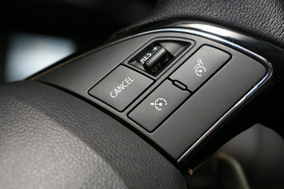 2024 Mitsubishi Eclipse Cross LS YB