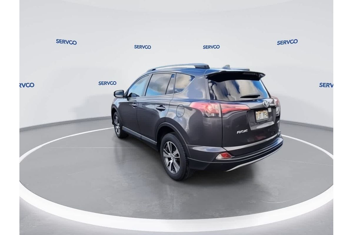 2018 Toyota RAV4 XLE