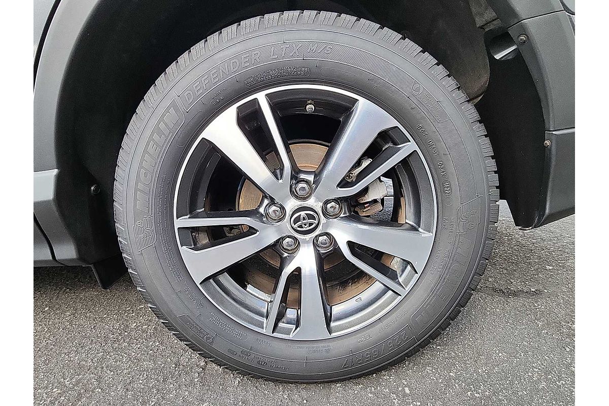 2018 Toyota RAV4 XLE