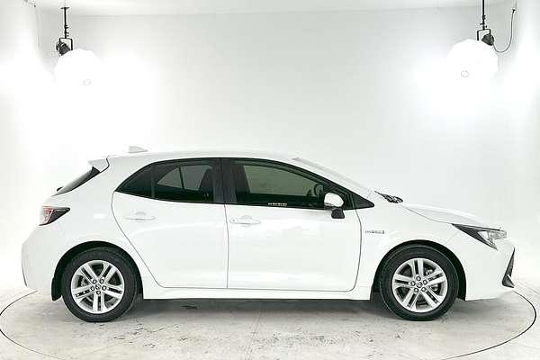 2020 Toyota Corolla Ascent Sport Hybrid ZWE211R