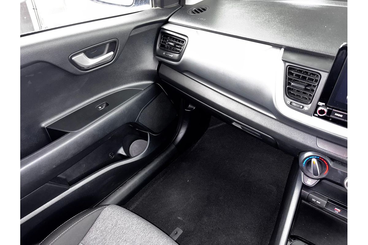 2022 Kia Stonic S YB