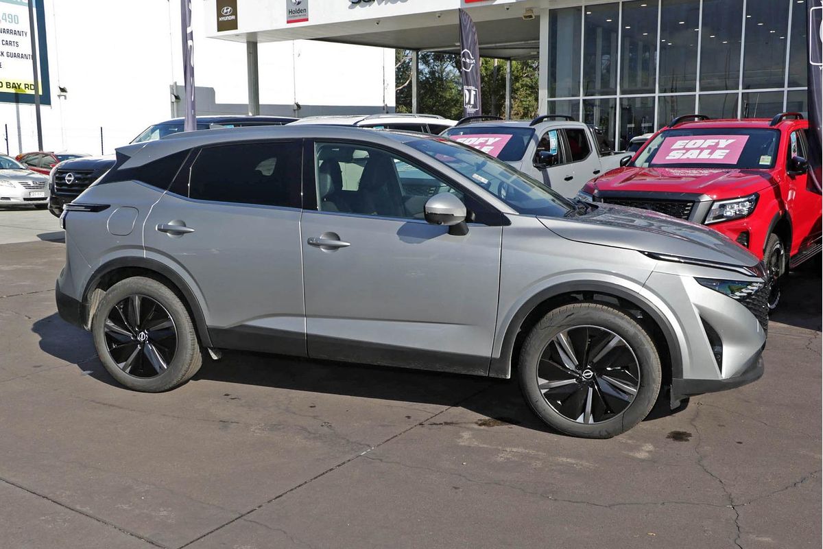 2024 Nissan QASHQAI Ti J12