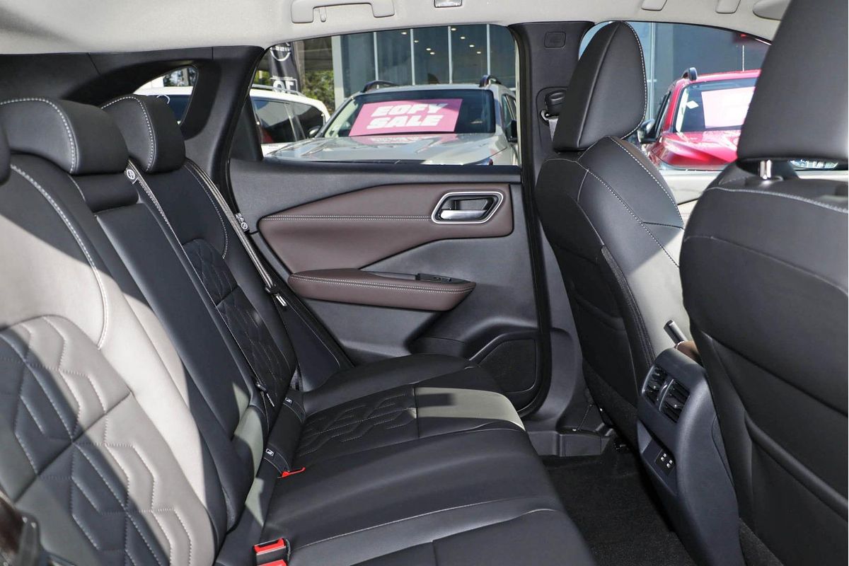 2024 Nissan QASHQAI Ti J12