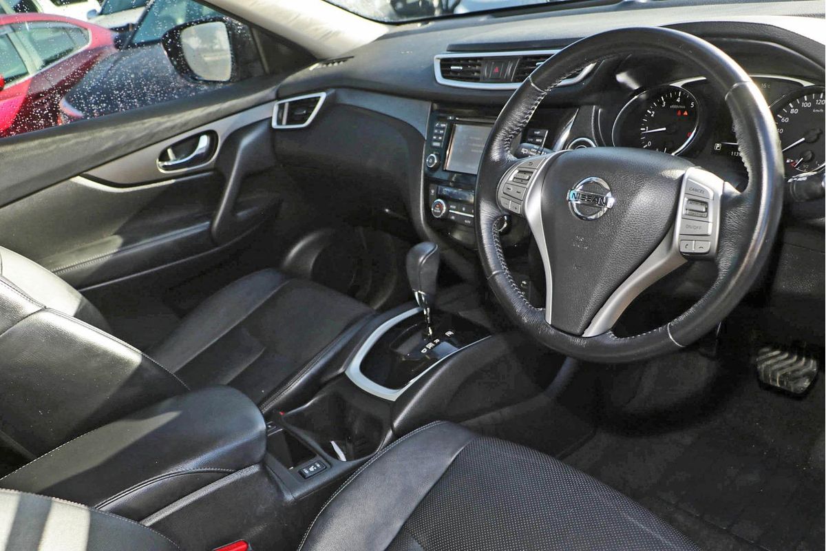 2015 Nissan X-TRAIL ST-L T32
