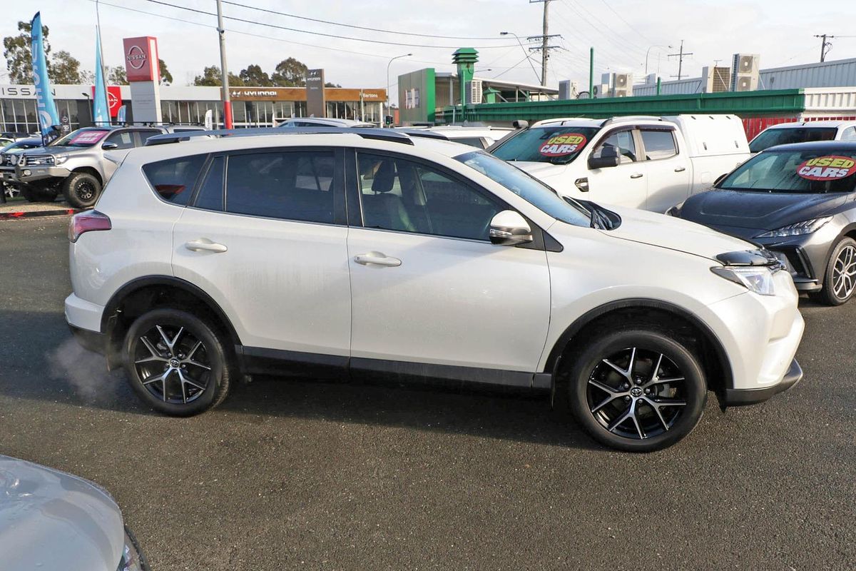2018 Toyota RAV4 GXL ZSA42R