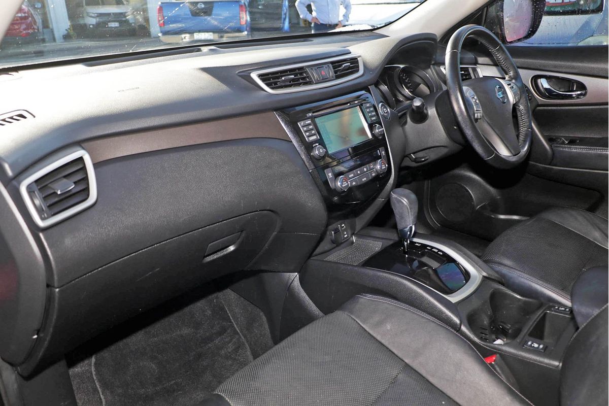 2015 Nissan X-TRAIL ST-L T32